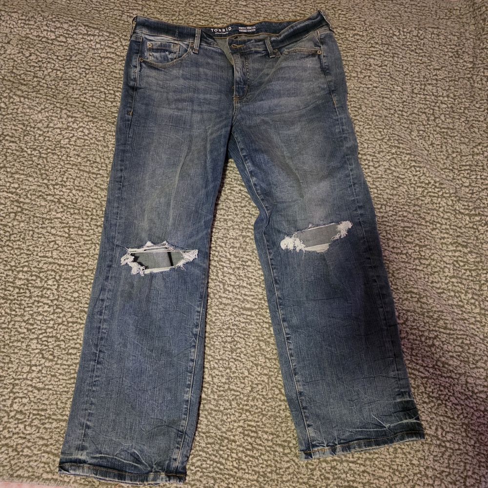 Torrid Women's Distressed Wide Leg Jeans - Medium Blue 12R